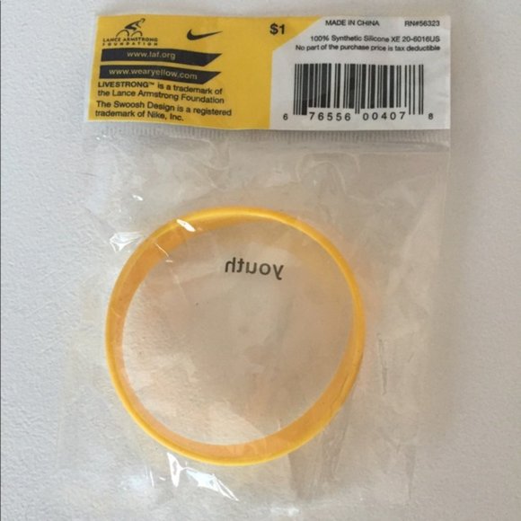 Youth livestrong bracelet bundle - Picture 1 of 1